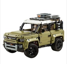 LEGO TECHNIC: Land Rover Defender (42110) good condition
