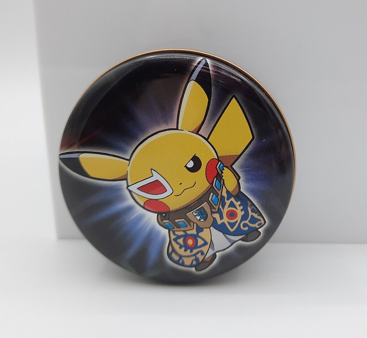 Pokemon Center Pikachu Ghetsis Rainbow Rocket Reshiram 3