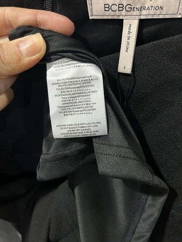 BCBG schwarzes Babydoll-Kleid durchsichtig Puffärmel dunkel feminin romantisch neu mit Etikett Small - Bild 7 von 9