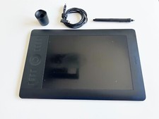 Wacom PTH-650 Intuos5 Medium Pen Tablet - Black