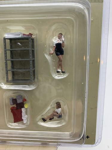 Lady Mechanic Set Maßstab 1:64 LIMITED EDITION American Diorama NEU - Bild 8 von 11