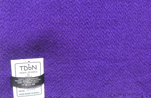 Cashmere | Shawl/Wrap | 2 Ply | Hand Loomed | Nepal | Mini Herringbone | Purple - Picture 4 of 4
