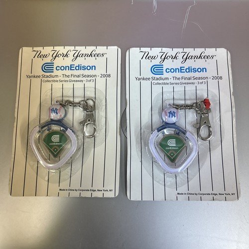2ConEdison NY Yankee Stadium The Final Season Key Chain 2008 Giveaway 3 of 3 NOS - 第 1/2 張圖片