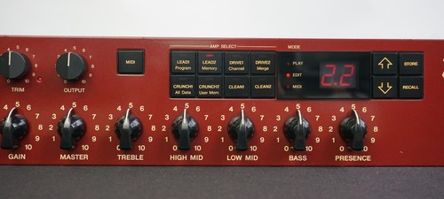 Yamaha DG-1000 Guitar Pre-Amplifier Motorised 2U Rack Mount - 120V - Picture 3 of 17