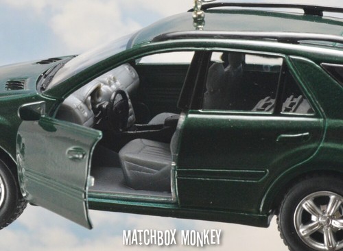 2015 Mercedes Benz ML 350 Class SUV Truck Christmas Ornament 1/36 '16 '17 '18 - Picture 58 of 69