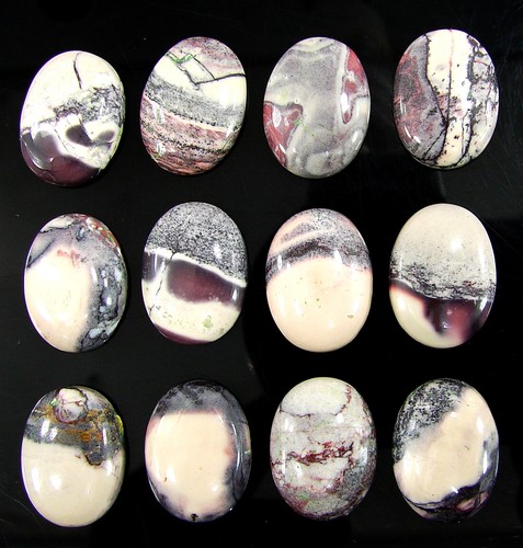 82.45 Ct Natural Porcelain Jasper Gemstone 12x16 mm Cabochon 12 Pcs Lot - 61237 - Picture 1 of 2