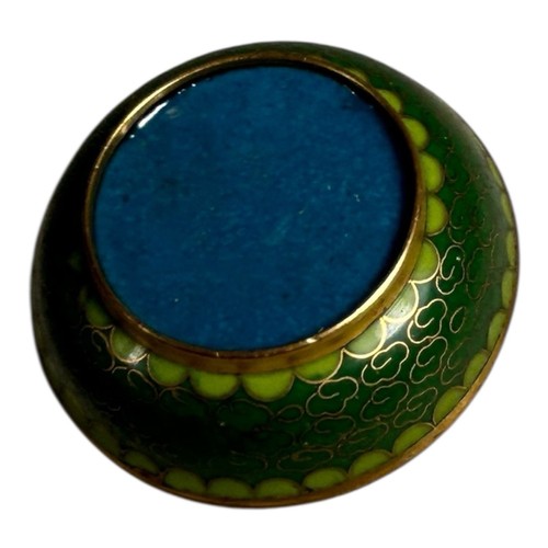 Antique Chinese Cloisonne Floral Jewelry or Pill Box - Picture 8 of 9
