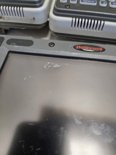 Honeywell Thor VM1 C Vehicle-Mount Computer (PARTS REPAIR)  Lot Of 5 - Picture 7 of 17