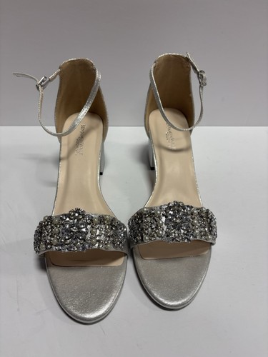 Touch Ups Women’s Devon, Silver Block Heel Sandals, Size 10.5 M - Picture 3 of 6
