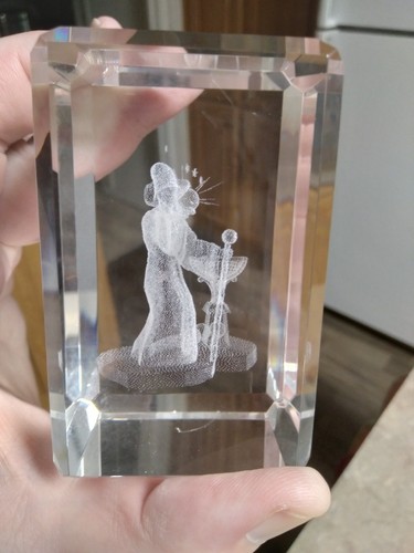 Vintage 3-D Laser geätztes Kristallglas Sammlerstück Briefbeschwerer Zauberer mit Magie - Bild 4 von 5