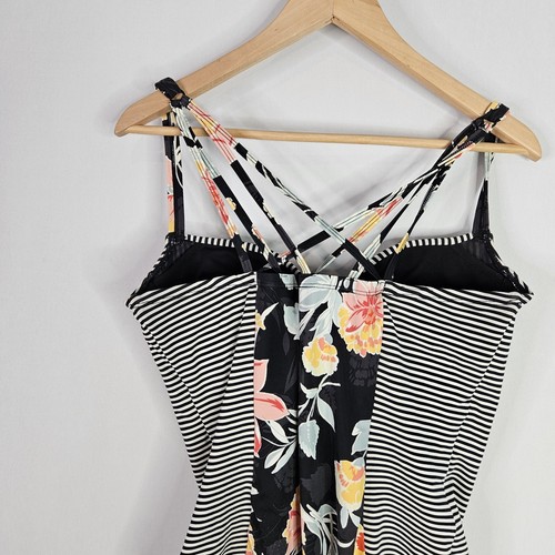 Torrid Damen Flora Herz Rüschen Bügel ärmellos Einteiler Badeanzug 1x 1 - Bild 7 von 8