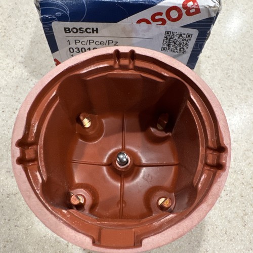 NEW, Genuine Bosch GB739 Distributor Cap, 1 235 522 056***FAST FREE SHIPPING*** - Picture 3 of 4