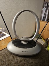 Radio Shack Antenna, UHF/VHF/FM Amplified Indoor Antenna, No. 15-1878 No Adapter