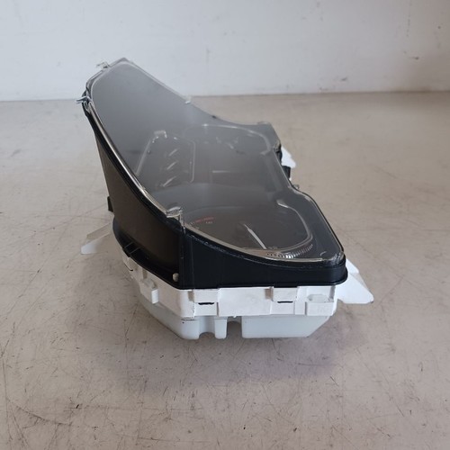 Sierra 1500 Pickup Speedometer MPH US Market ID 84699245 Fits 20 4789922 - Picture 3 of 12