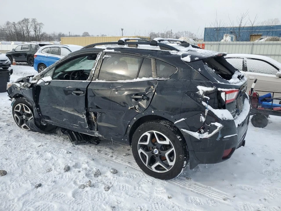 2018-2023 Subaru XV Crosstrek Windshield Wiper Motor OEM Used 106k Miles - Image 2 of 4