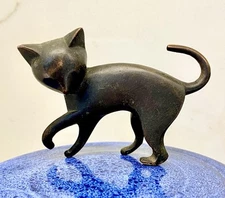 Karl Hagenauer Bronze Cat Sculpture Signed Wiener Werkstatte. Nice Patina