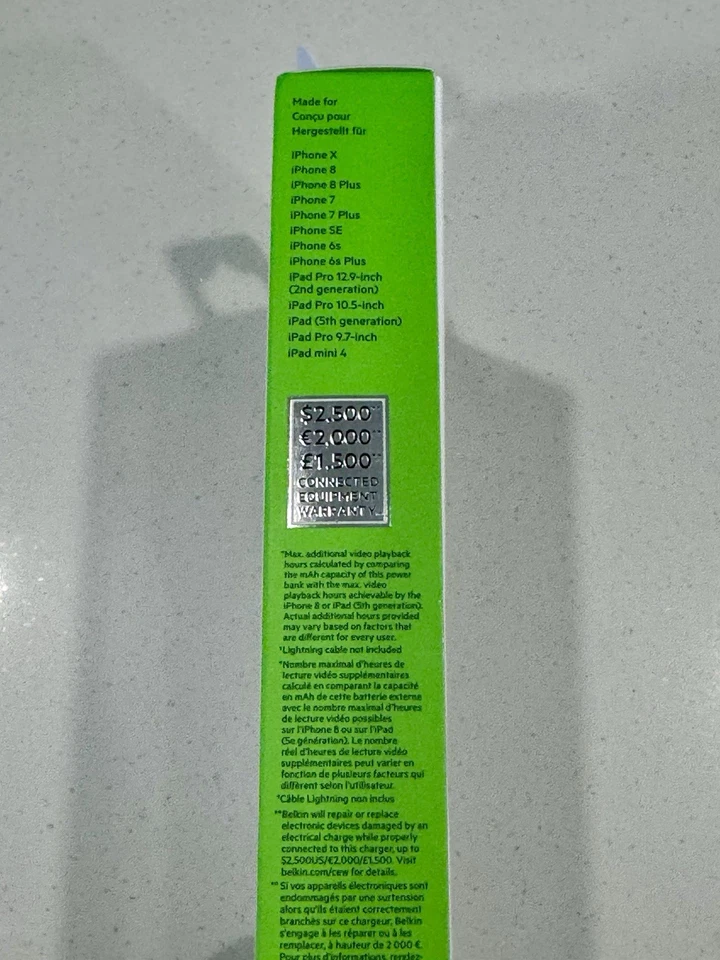 Banco de alimentación de carga Belkin Boost 10K con conector Lightning Foto 4 de 4