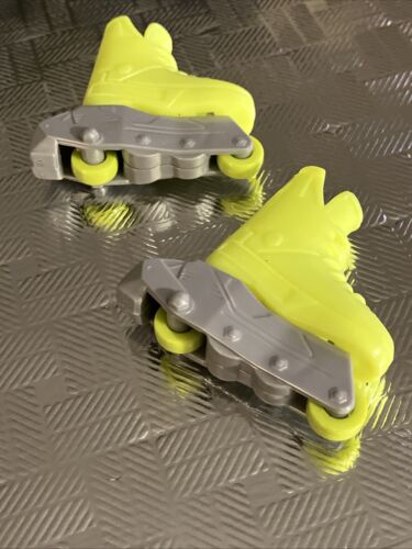 Vintage 90s Mattel Barbie Ken Yellow Rollerblade Skates - Picture 2 of 2