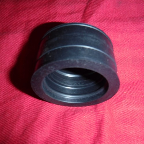 2F3-13586-01-00 NOS GENUINE OEM NEW YAMAHA XS750 XS850 CARB INTAKE BOOT JOINT - Picture 4 of 4