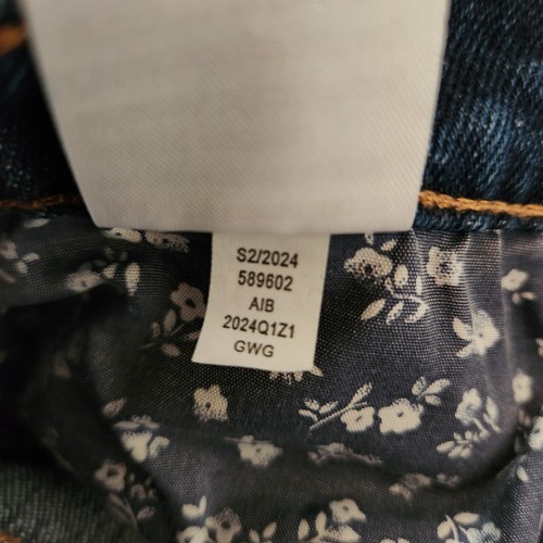 Kirkland Signature Women's High Rise Straight Jeans Blue Size 10 (32x27) - Picture 9 of 11