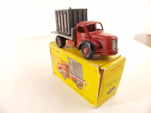 Dinky Toys F n° 34B BERLIET camion plateau avec container en boite - Photo 1/9