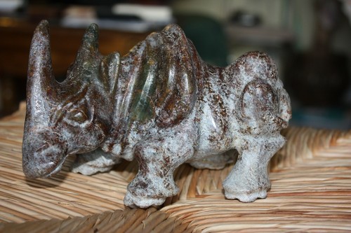 Antique carved Chinese jade rhinoceros, Han dynasty 206 BC-220 AD - Picture 6 of 12