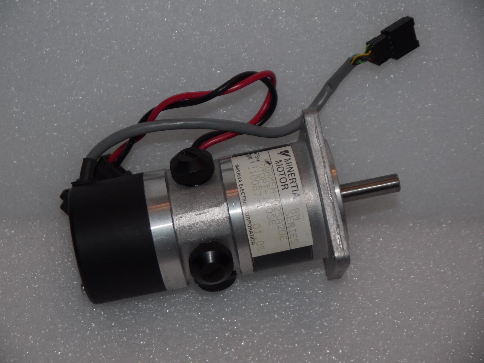 日本最大の YASKAWA MINERTIA UGRMEM-02MA2XF MOTOR その他 Yaskawa Electric Minertia Motor RM Series Ugrmem-02sa20e Utopi