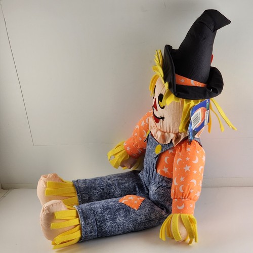Juguete de peluche Spooky Friend 22" Halloween Espantapájaros NUEVO CON ETIQUETAS CR Temporadas - Imagen 3 de 7