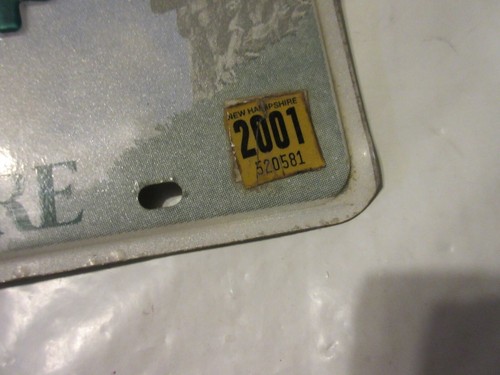 2001 RRG Initials Name Live Free NH New Hampshire Vanity License Plate Tag - Picture 3 of 8