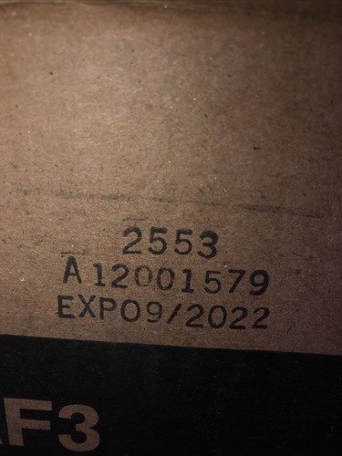 150 Total Super Sani-Cloth Germicidal Wipe - Extra Large 11-1/2" x 11-3/4" - - Photo 6 sur 6