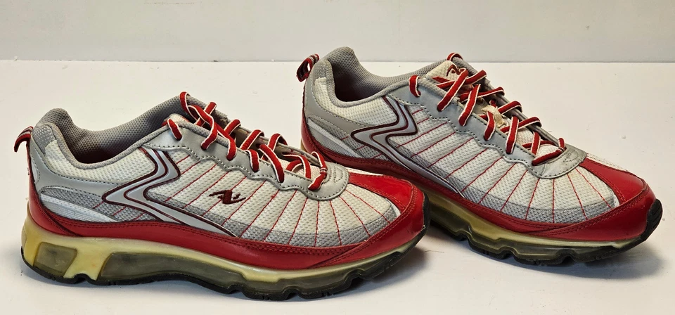 Zapatilla deportiva de cuero para mujer Athletic Works talla 9,5 blanca, roja, gris en muy buena condición EE. UU. Foto 2 de 4