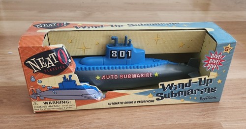 Neato Classic Toys Wind Up Submarine NEW in box Auto dive/resurface