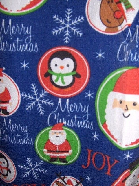 I Love Scrubs - Santa penguin reindeer scrub top - Large - Image 2 of 3