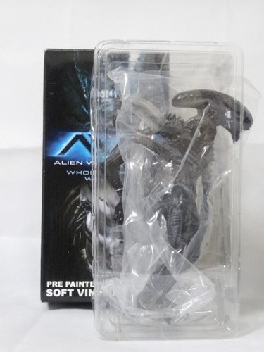 X-Plus Grid Alien Soft Vinyl Kit 8" Figure AVP Alien vs. Predator Monster Sofubi - Picture 16 of 20