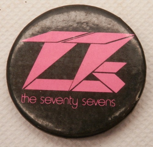 Vintage The 77s "Ping Pong Over the Abyss" Music Pin Back Button 1.5" Diameter - Picture 1 of 2