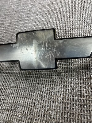 Genuine GM Chevrolet Bowtie Grille Emblem Brushed 15686146 NOS for sale online | eBay Genuine GM Chevrolet Bowtie Grille Emblem Brushed 15686146 NOS for sale online | eBay