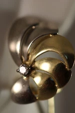 OCM 18K YELLOW GOLD WHITE GOLD DIAMOND FLOWER SEASHELL SPIRAL FAN EARRINGS 19MM