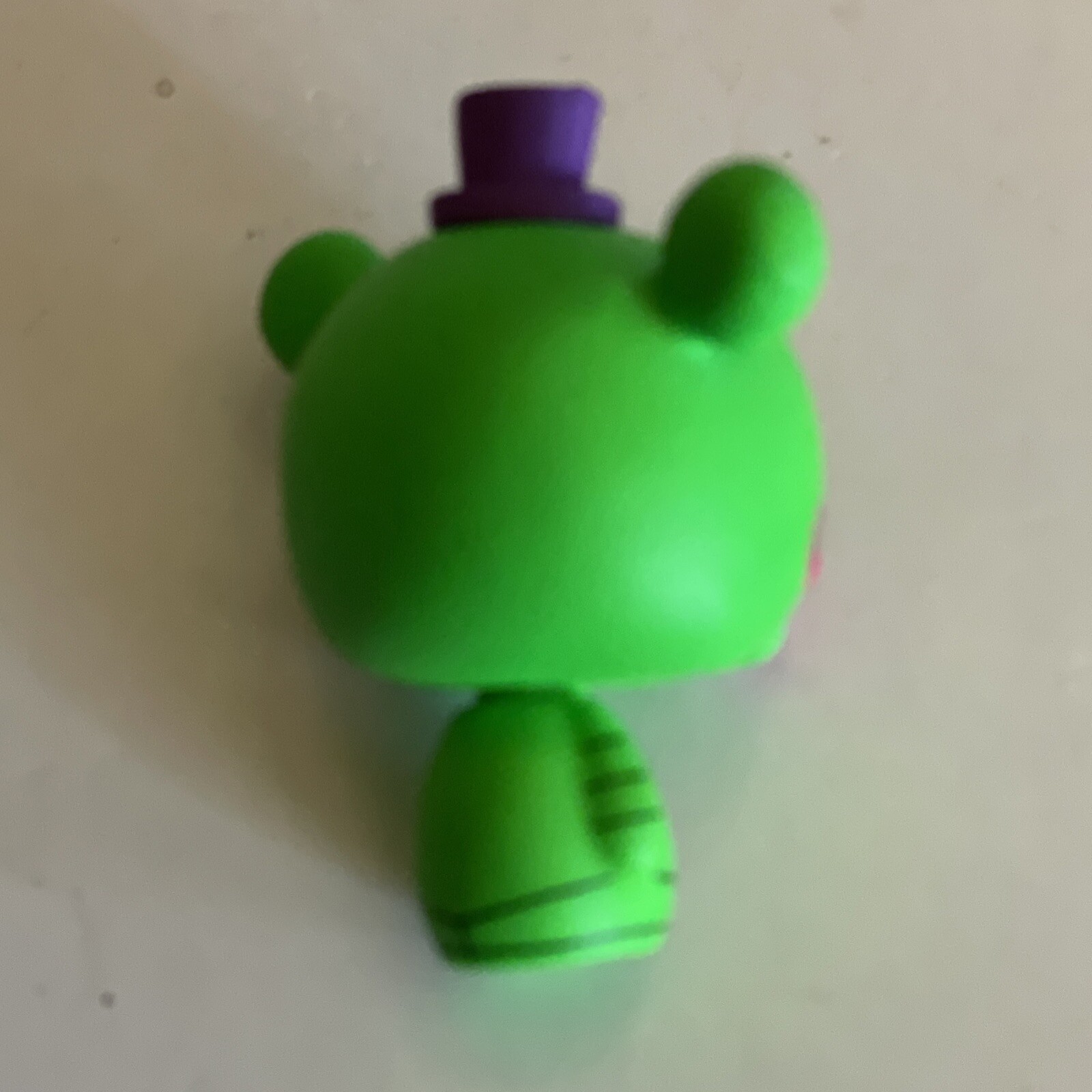 Picture 5 of 6