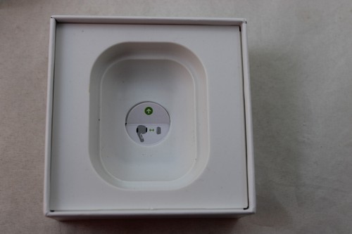 Écouteurs intra-auriculaires sans fil Apple AirPods Pro boîte blanche uniquement remplacement vide - Photo 8 sur 16