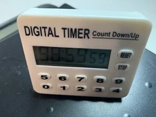 (1)  Digital Timer Count Down / Count Up One Timer Alarm No Battery in Box