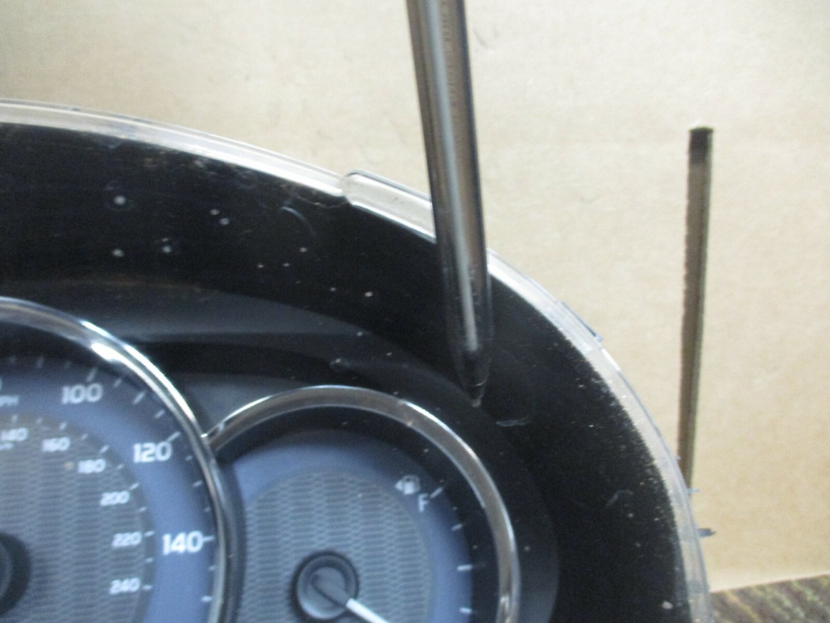 14-16 Toyota Corolla 83800-0ZX10 Speedometer Head Instrument