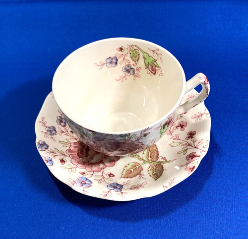 Taza de té y platillo vintage Johnson Brothers Rose Chintz hecho en Inglaterra - Imagen 1 de 8