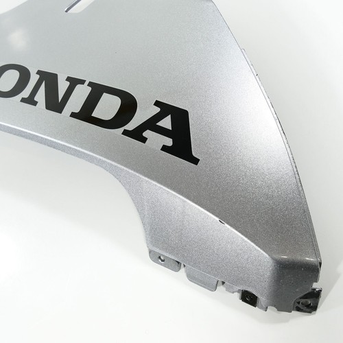 HONDA CBR600 CBR600RR PC37 05-06 Seitenverkleidung rechts unten Bug nur 18485km - Picture 2 of 7