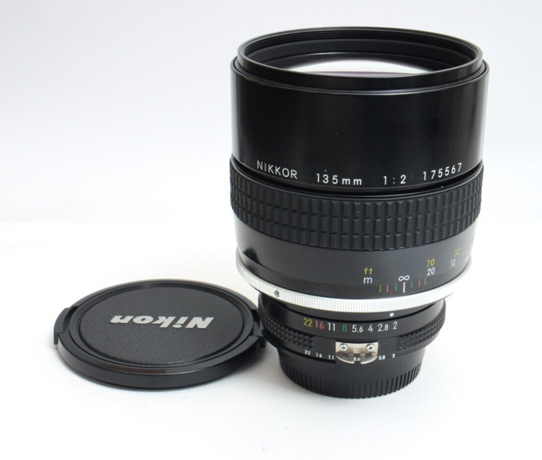 NIKON　Ai NIKKOR 135mm/F2s Nikon Nikkor 135mm f/2 AI-S Lens Review