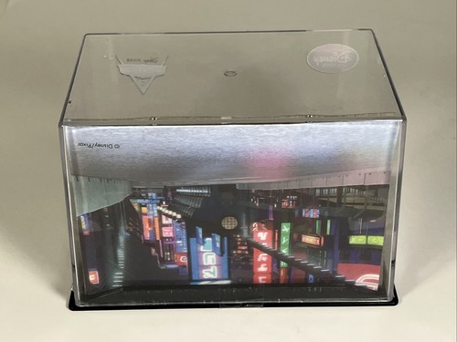 Disney Store Pixar Cars Carla Veloso 1:43 Diecast Collectors - Imagen 9 de 13