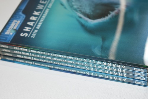Shark Week 20th Anniversary Collection 5-Disc DVD Box Set (2007) - Picture 2 of 3