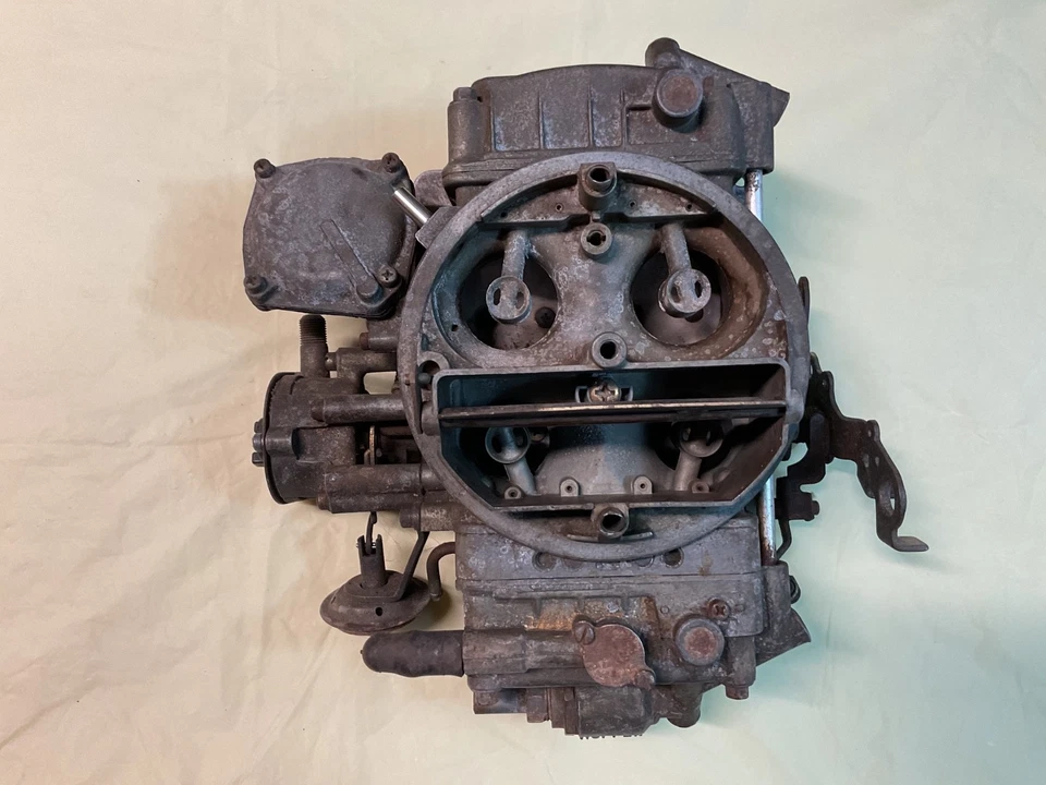 Carburador de 4 barriles Holley 650 CFM Spreadbore lista de obturadores eléctricos 9895 Foto 2 de 4