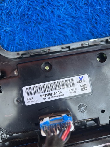 2013-2017 Dodge Ram 1500 2500 Radio 8.4" Navigation Screen Dash Bezel Complete - Picture 13 of 14