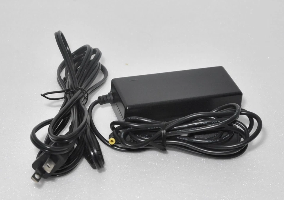 Exc*  SIGMA SAC-4 AC adapter for for SD1 SD1 Merrill SD14 SD15 Boxed from Japan - Image 2 of 4