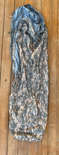 USGI MODULAR SLEEP SYSTEM - 4 Pc: Bivy, Sleeping Bag, Poncho Liner (woobie), Bag - Picture 4 of 9